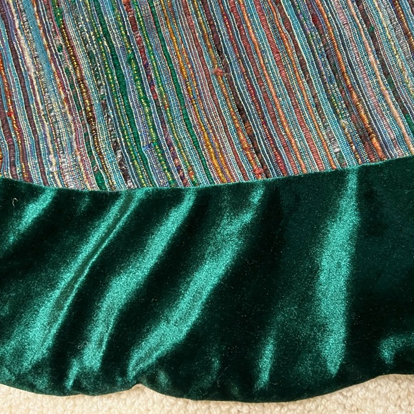 Santas Best Multicolor Silk Tweed Green Velvet Tree Skirt Large 55 inch Vintage